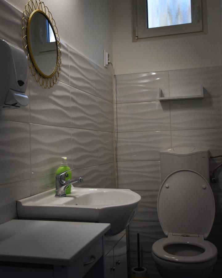 Pellegrini Apartman Balatonakali Ngoại thất bức ảnh