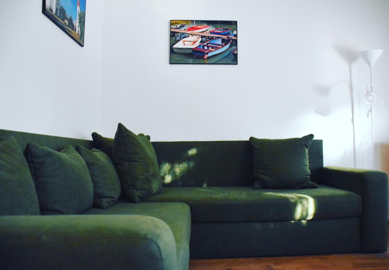 Pellegrini Apartman Balatonakali Ngoại thất bức ảnh